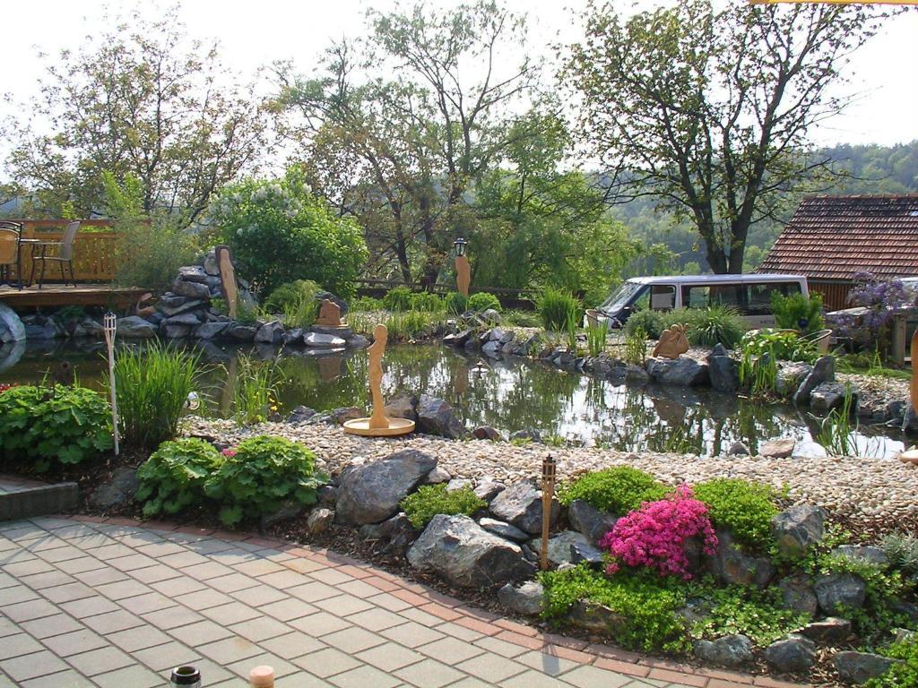 Hotel Garni Huegellandhof Neuhaus am Klausenbach Ngoại thất bức ảnh