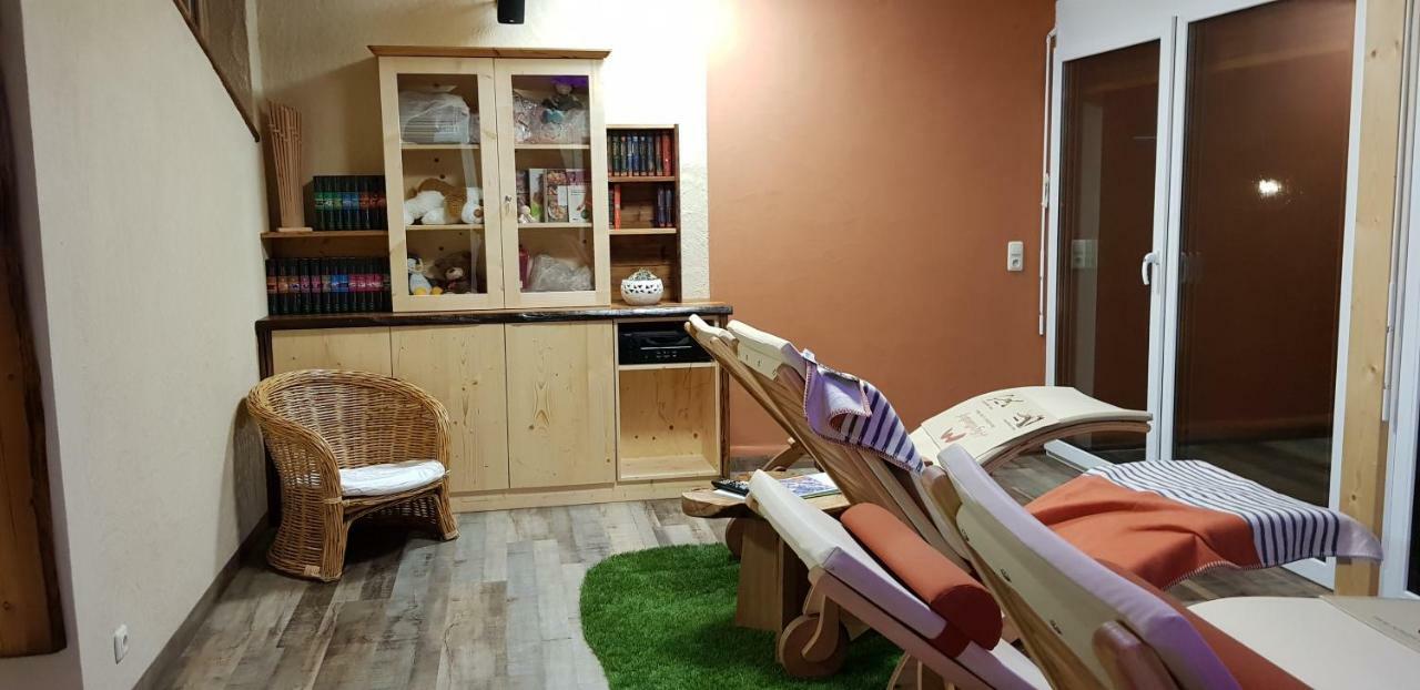 Hotel Garni Huegellandhof Neuhaus am Klausenbach Ngoại thất bức ảnh